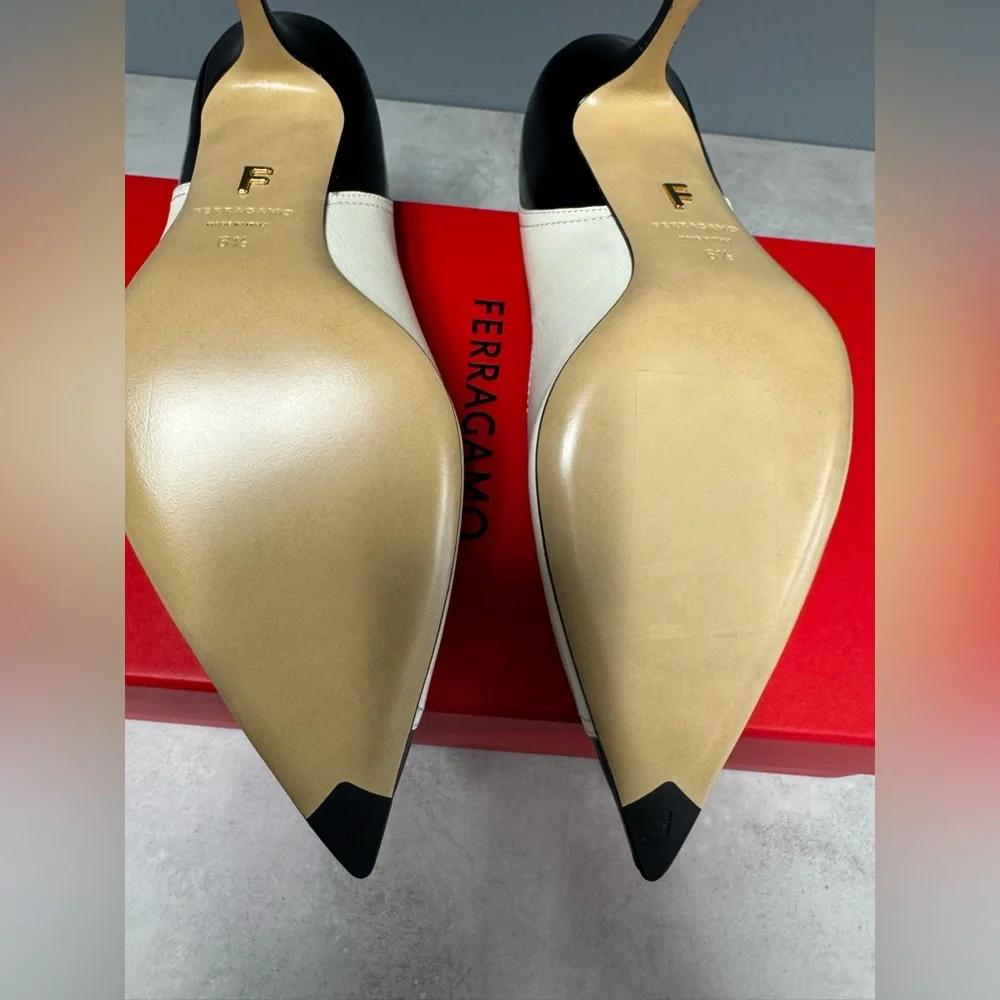 NIB- Ferragamo Eugene pumps - Picture 12 of 14